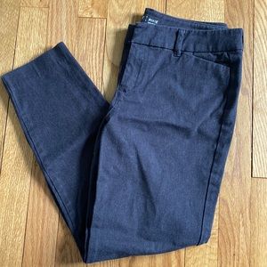 Old Navy Gray Pixie Ankle Pant